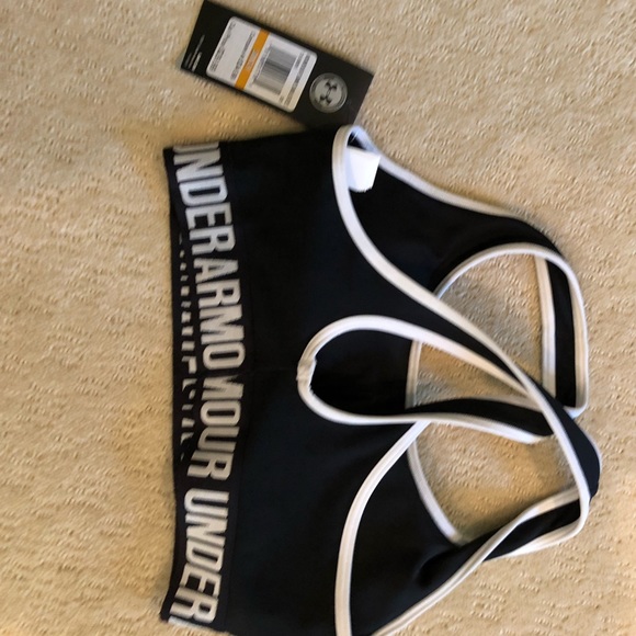 Under Armor Sports Bra - Picture 2 of 2